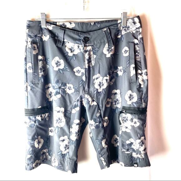 Champs Gray Floral Board Shorts Size 32 - Picture 1 of 6